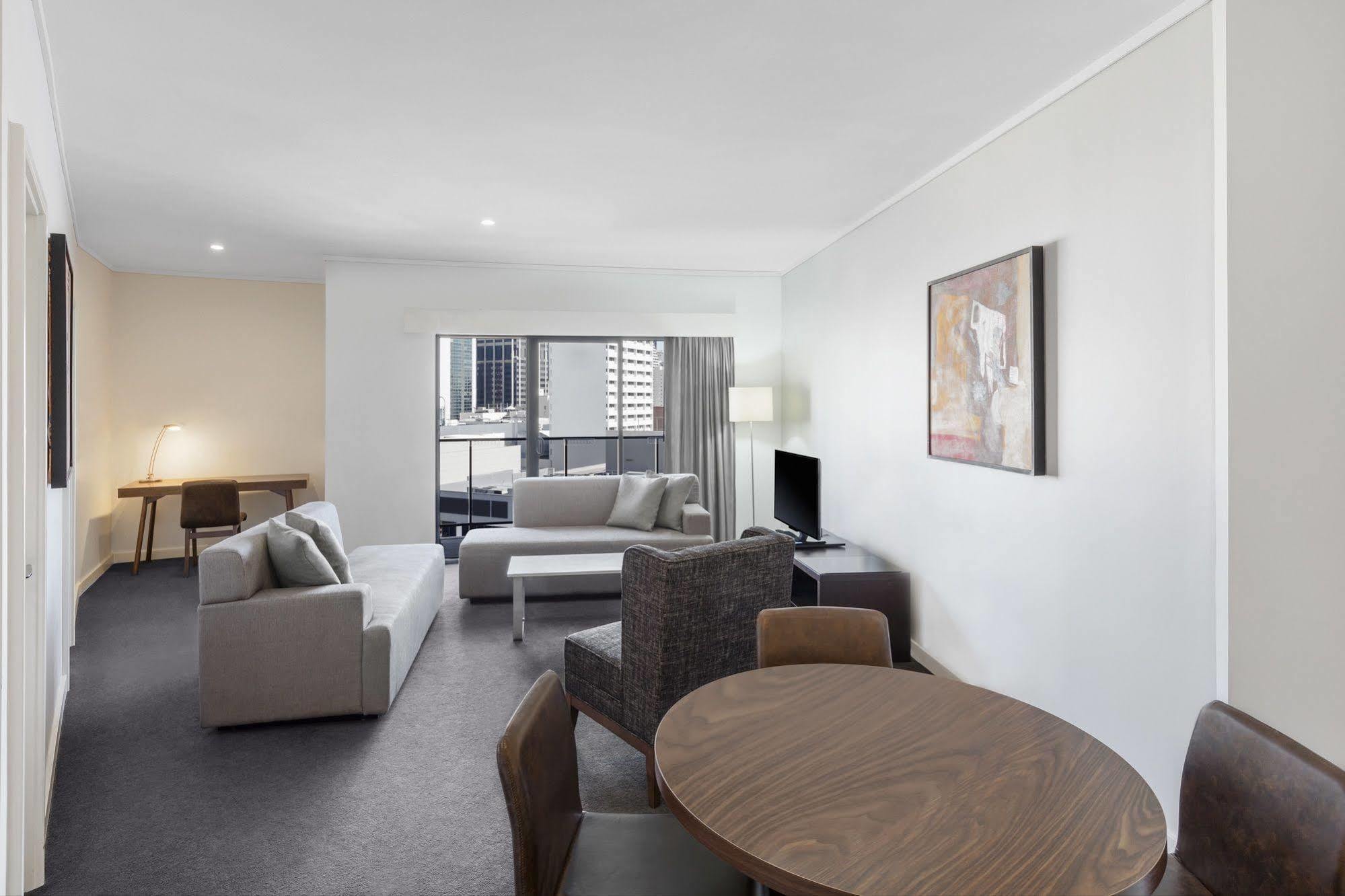 Adina Apartment Hotel Perth Barrack Plaza Exterior foto